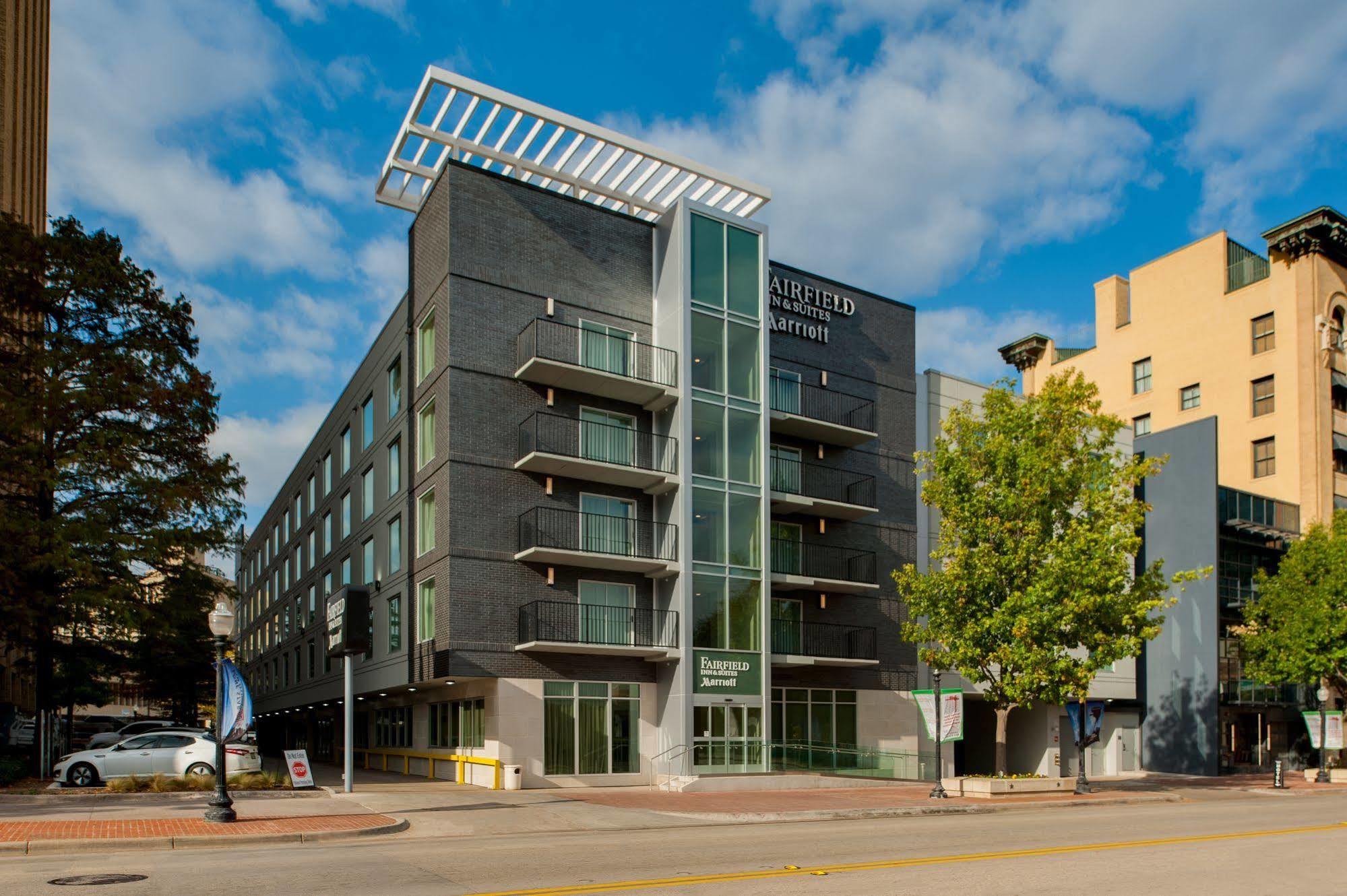 Fairfield Inn & Suites Fort Worth Downtown/Convention Center Eksteriør billede